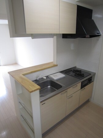 ヴェリナ・フォーの物件内観写真